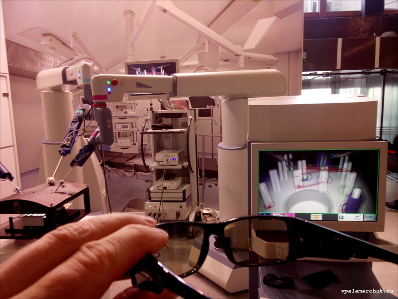 робот хирург 3D фото